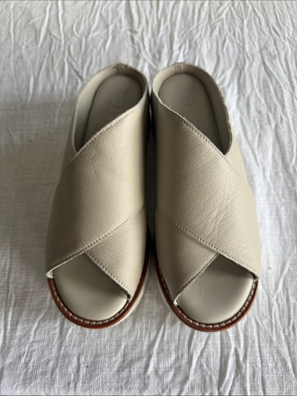 SILENT D Orelia Women’s Sandal in Sand